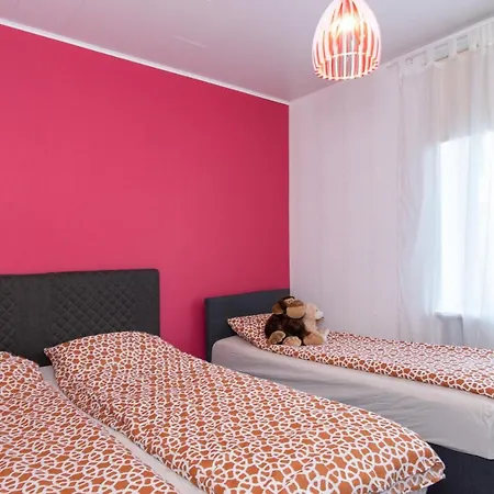 Apartment Vallikaeaeru
